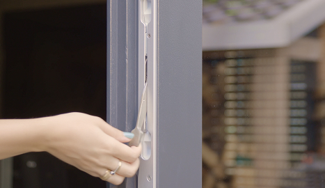 Close up detail van de HMB Multipoint Deluxe sluitlijst – productcommercial