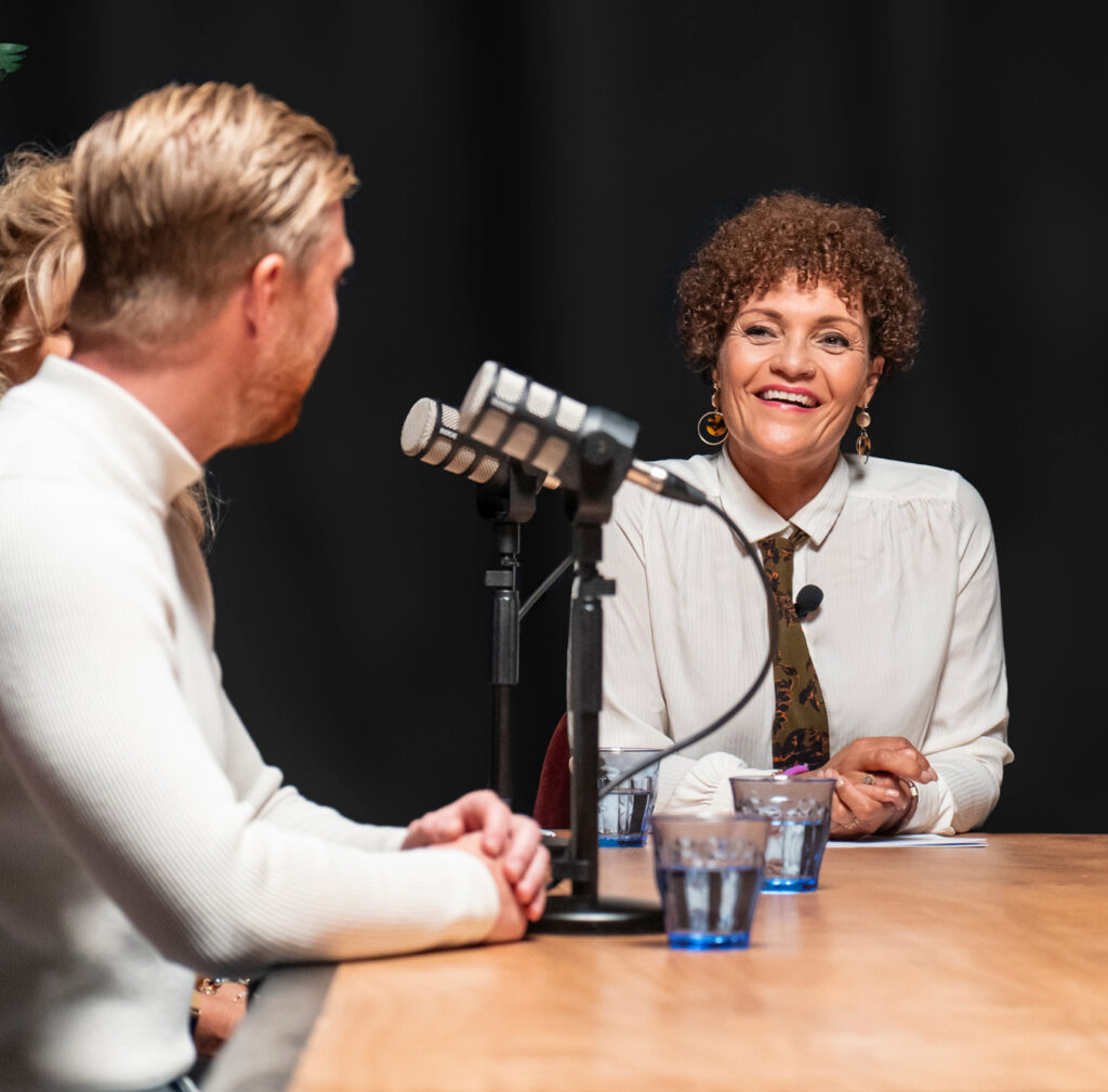 Podcast opnemen in de buurt van Almere bij filmstudio Revontuli