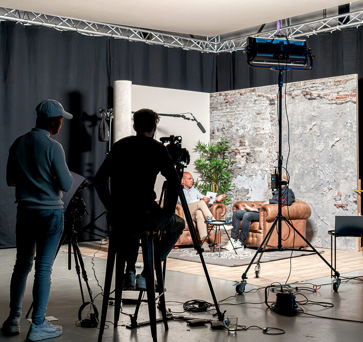 Podcast opnemen in filmstudio in de buurt van Rotterdam